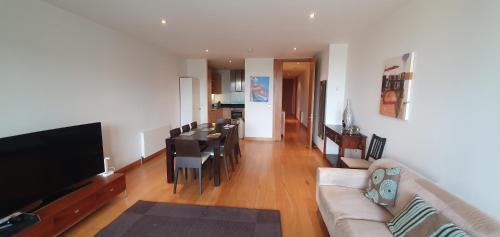 Central Prime King Size Apartment — 4-Star Luxury Hotel in Dublin, Republic of Ireland