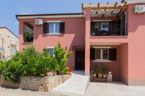 Edi Premium Grey — 4-Star Luxury Hotel in Funtana, Croatia
