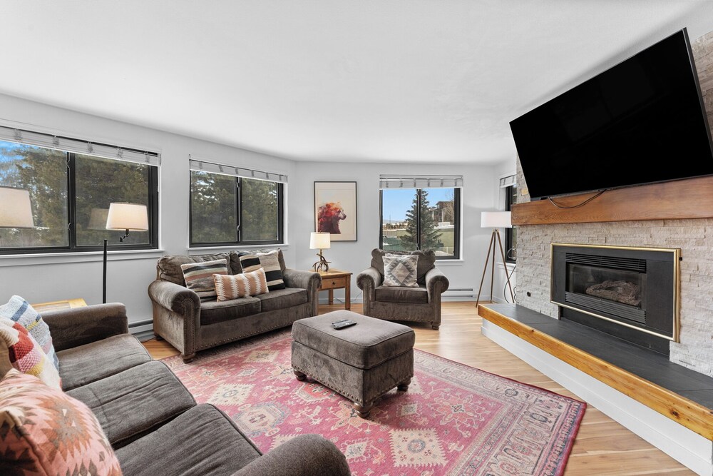 Plaza #1404 by Summit County Mountain Retreats — 4-Star Luxury Hotel in Keystone, United States
