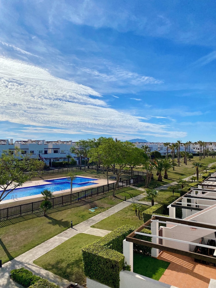 Relaxing Retreat in Condado de Alhama Jardin 7 — 4-Star Luxury Hotel in Alhama De Murcia, Spain