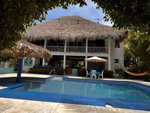 Casa Aris — 4-Star Luxury Hotel in Escuintla, Guatemala