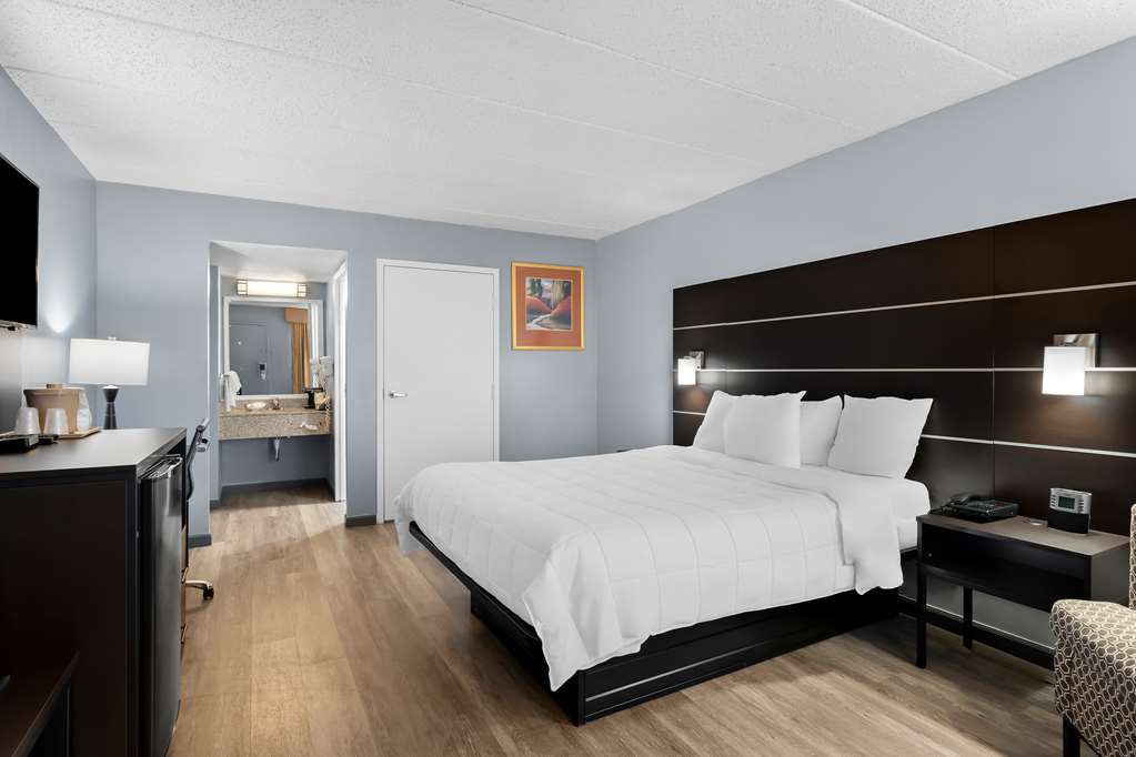 SureStay Plus Hotel by Best Western Brandywine Valley - photo 11