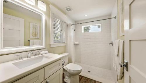 Canal Lower Gorgeous 3 bed 3 bath near SK Village - photo 38
