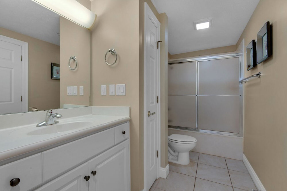 Treasure Island 0209 - photo 17