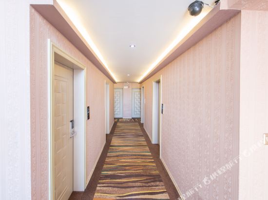 Xinyu Fashion Hotel — hotel in Babu