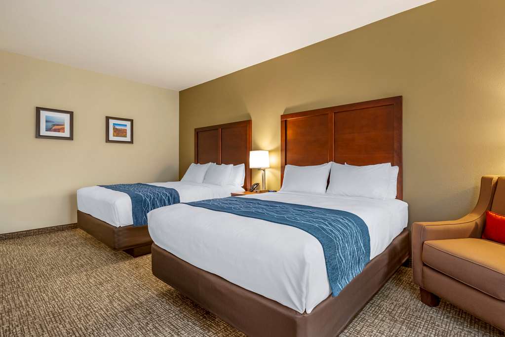 Comfort Inn Brewster - photo 17