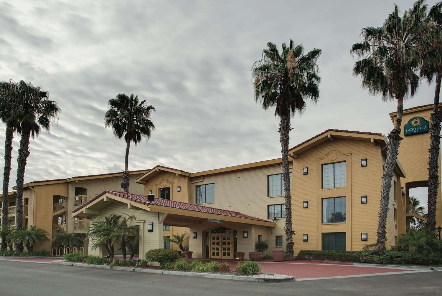 La Quinta Inn Ventura - photo 6