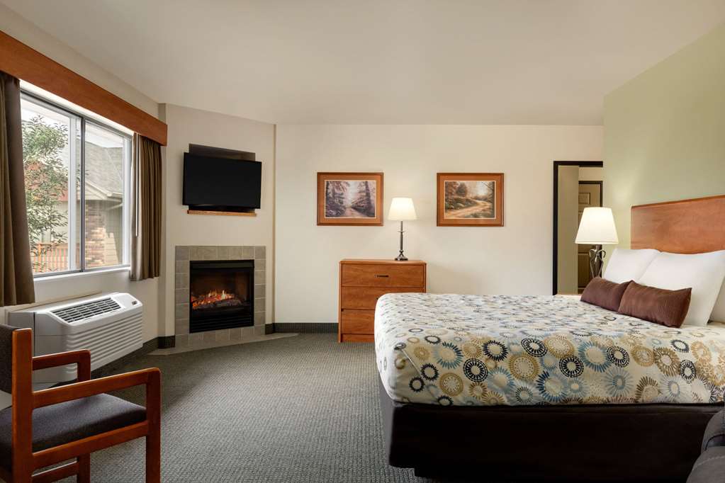 AmericInn by Wyndham Havre - photo 19