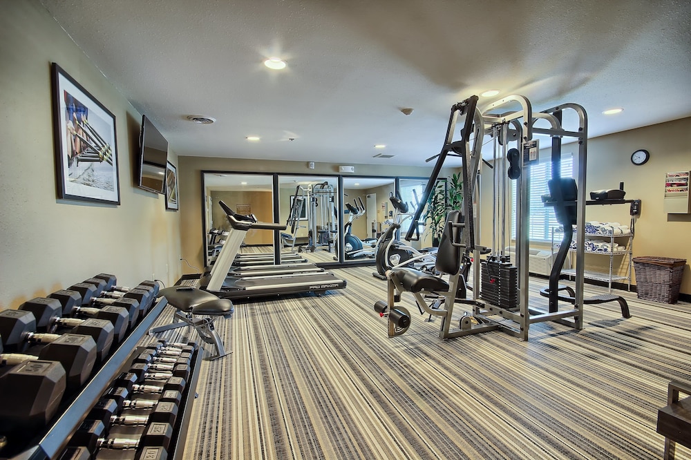 Candlewood Suites Columbus Grove City by IHG - photo 18