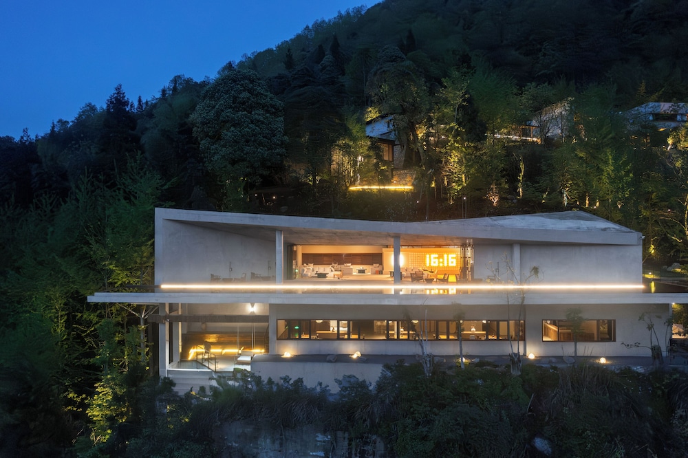 The Mountain Route in Guang'an, People's Republic of China