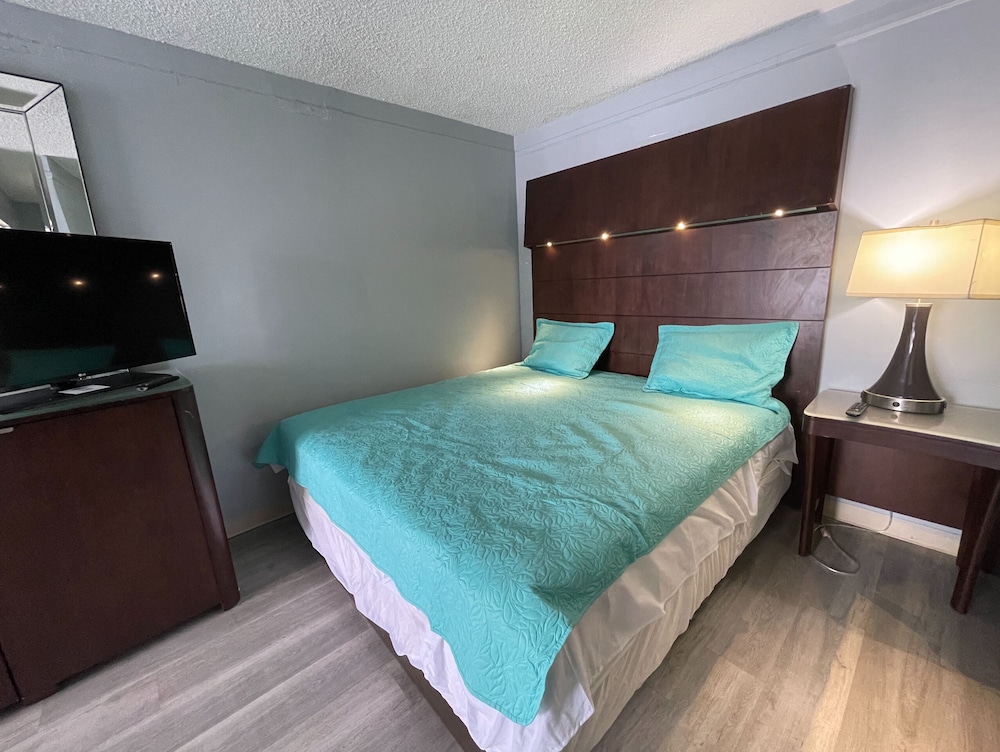 Lamplighter Inn By OYO Charlotte Airport Area - photo 7