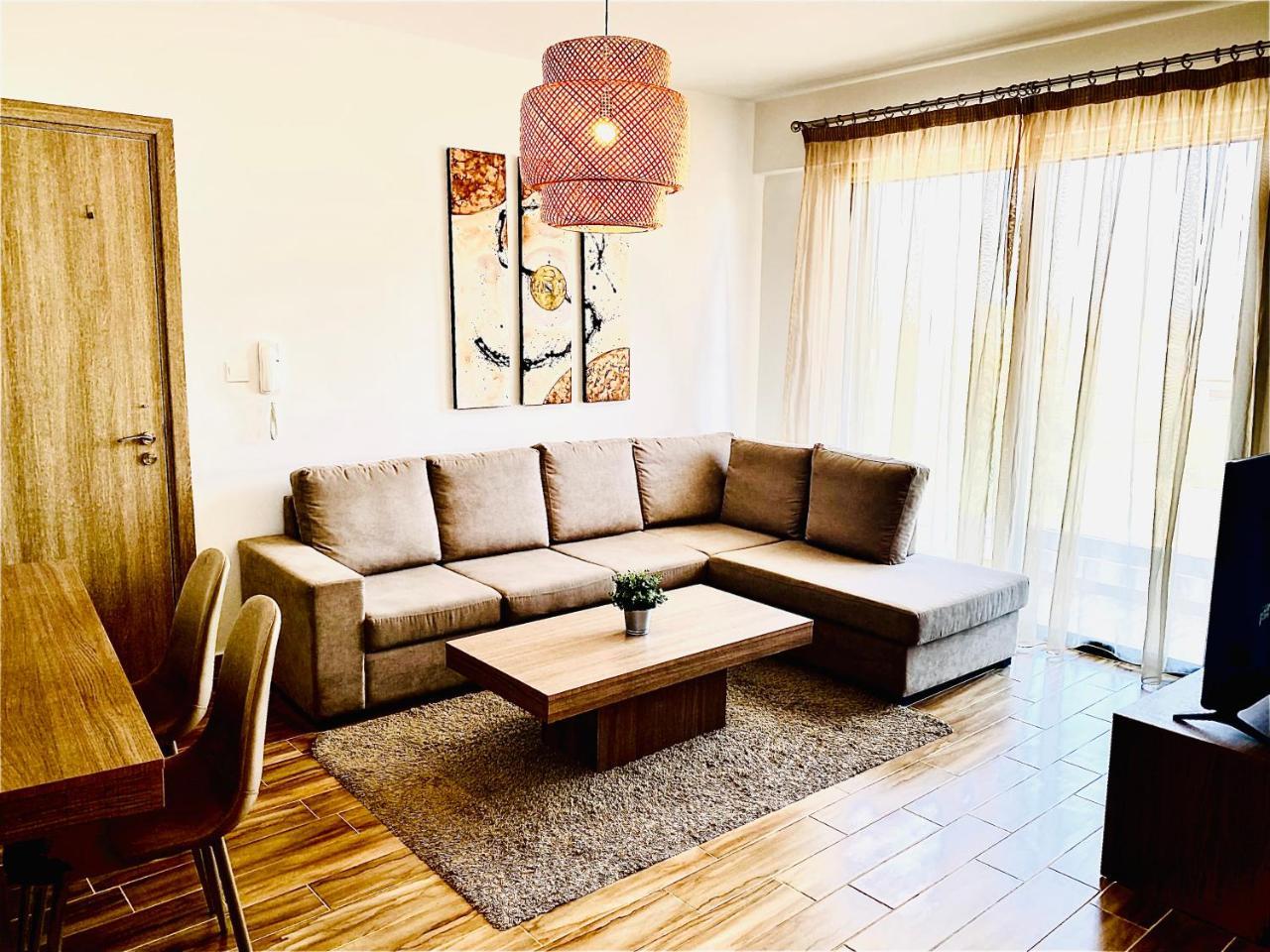 Bali Suites 303