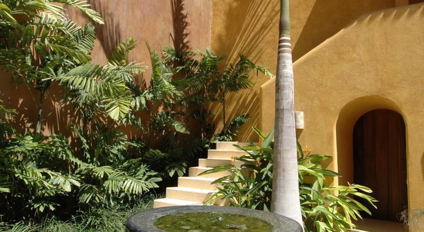 Casa Piedra Blanca Real del Mar — 4-Star Luxury Hotel in Cruz De Huanacaxtle, Mexico