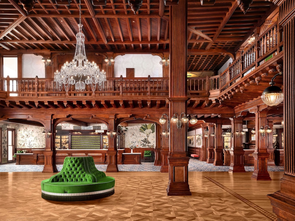 Hotel del Coronado Curio Collection by Hilton - photo 4