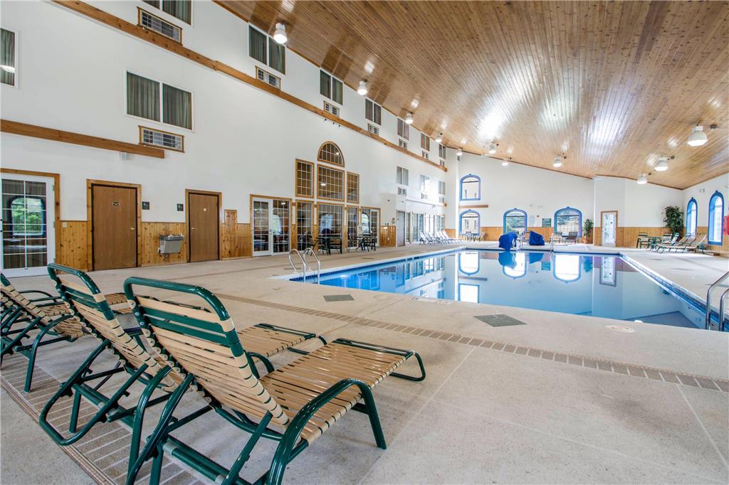 Comfort Suites Wisconsin Dells Area - photo 42