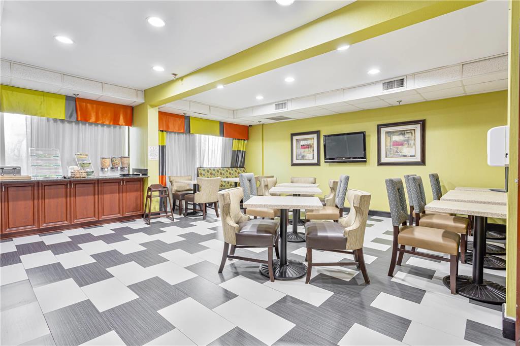 Quality Inn Prattville I 65 - photo 42
