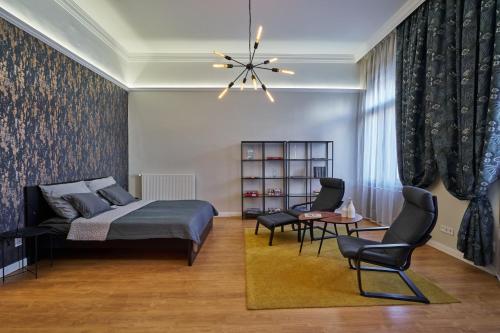 Nanirol Apartment at Gellert Bath — 4-Star Luxury Hotel in Budapest, Hungary
