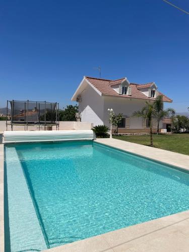 Casita Montoya — hotel in Alhaurin De La Torre