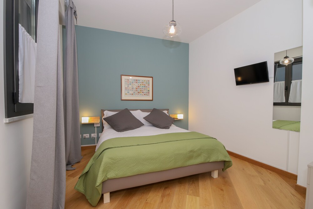 U Genova — 4-Star Luxury Hotel in Genoa, Italy
