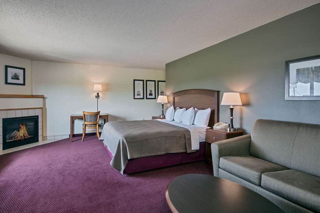 AmericInn by Wyndham Iowa Falls - photo 14