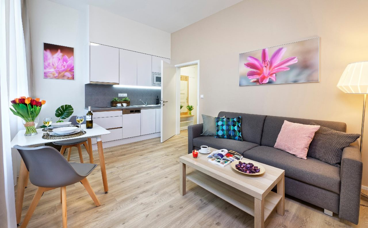 DownTown Suites Jugoslavska — 4-Star Luxury Hotel in Prague, Czech Republic