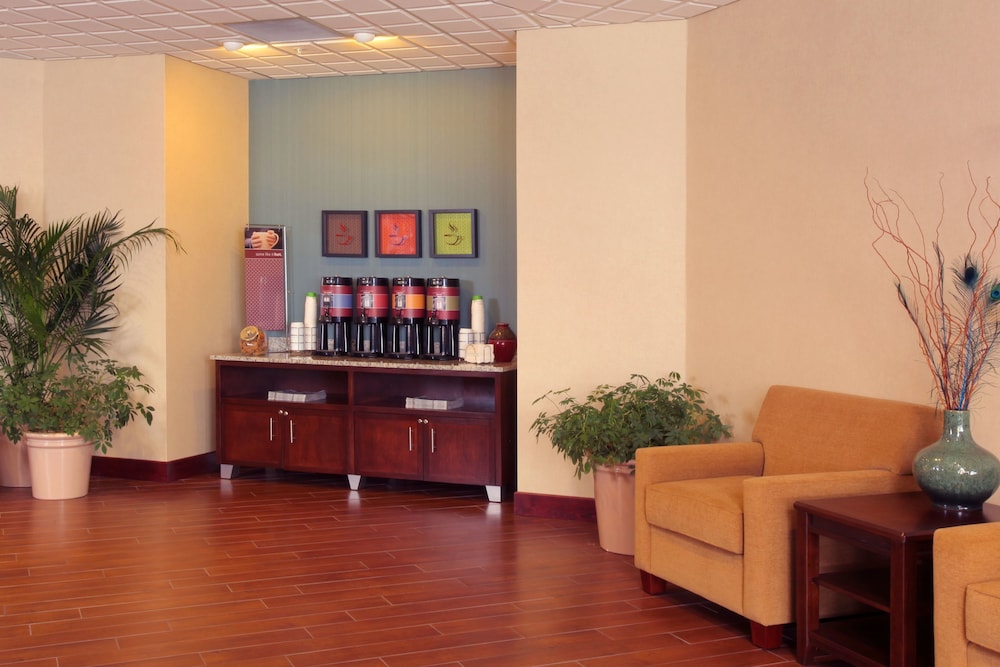 Hampton Inn Richland Tri Cities - photo 47