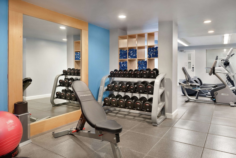 Embassy Suites by Hilton Cincinnati RiverCenter - photo 45