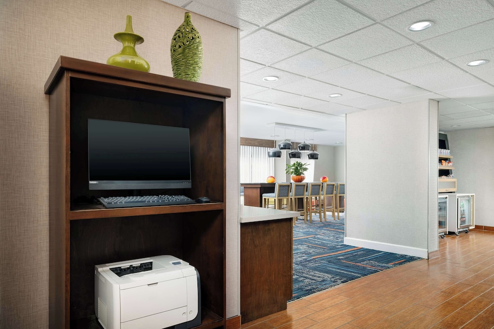 Hampton Inn Laredo - photo 24