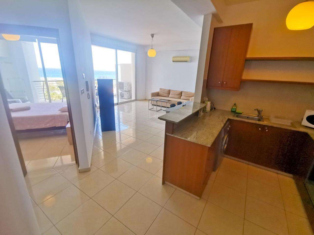 Laila’s Luxury Seaview Apartments