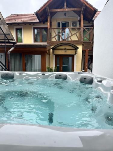 Real home 1 — 4-Star Luxury Hotel in Sibiu, Romania