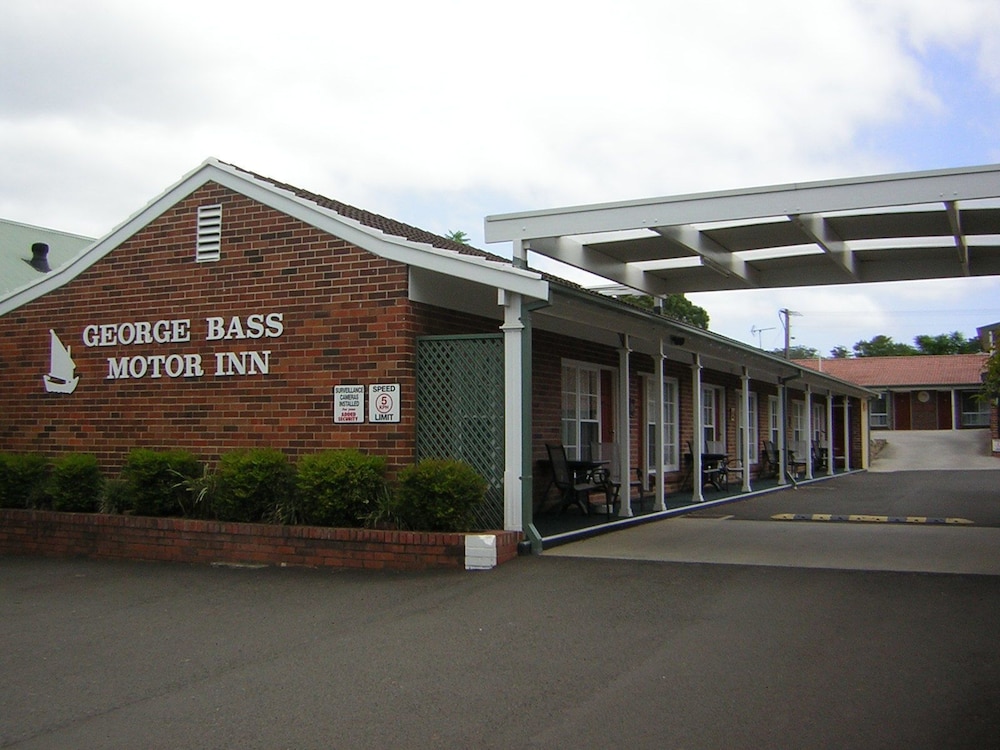 George Bass Motor Inn - carbon neutral hotel in Nowra