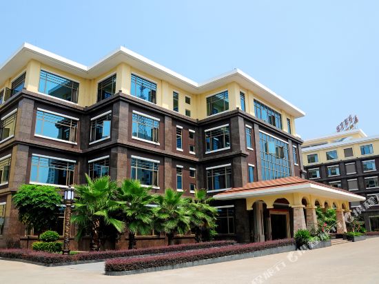 Jinde Hotel - carbon neutral hotel in Longnan