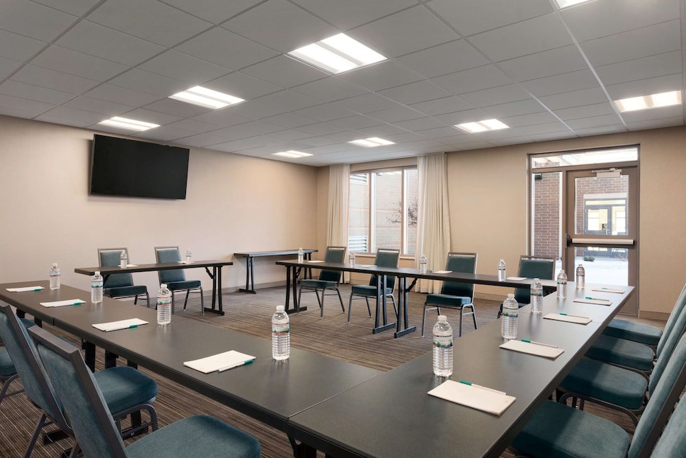 Homewood Suites by Hilton Syracuse Carrier Circle - photo 32