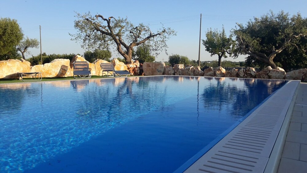 Trulli Relax Lumieri — 4-Star Luxury Hotel in Martina Franca, Italy