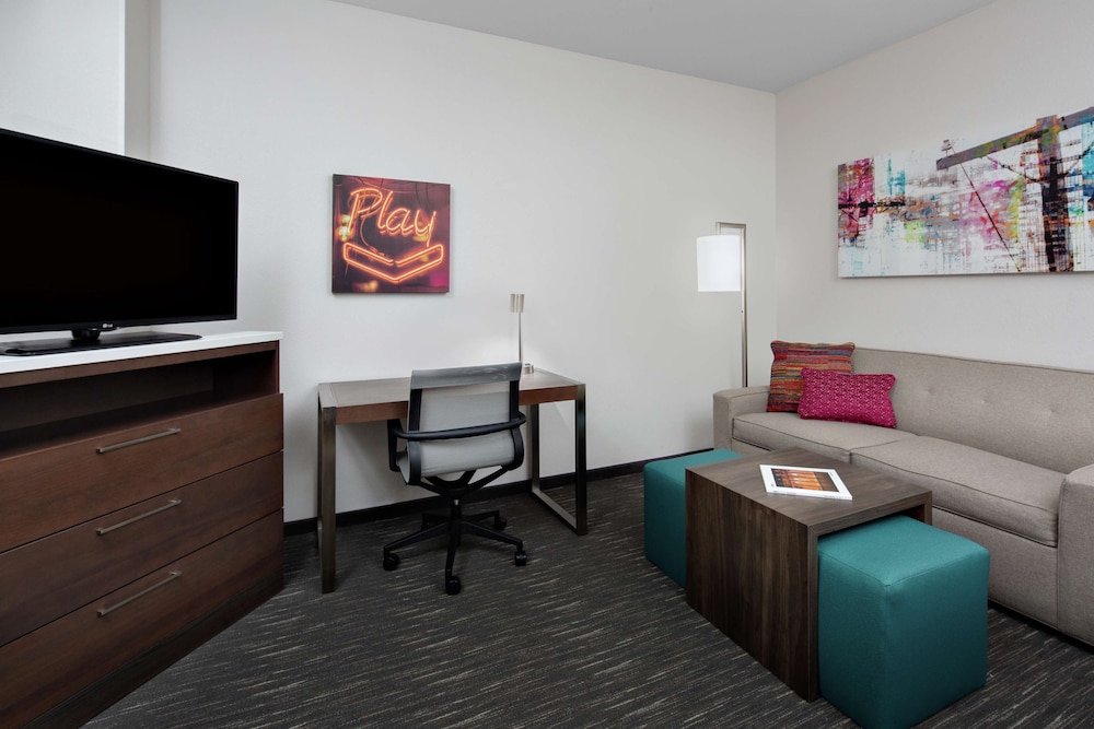 Homewood Suites by Hilton Nashville Downtown - photo 11
