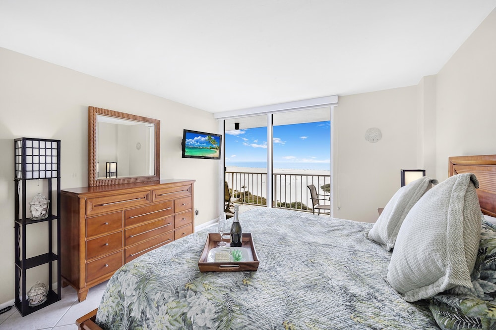 South Seas Tower 3 905 - photo 28