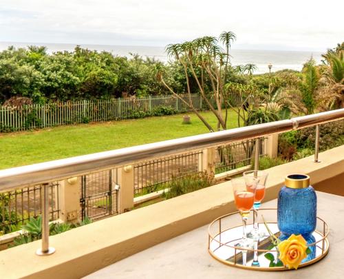 L'escalier Cabanas 107 — 4-Star Luxury Hotel in Amanzimtoti, South Africa