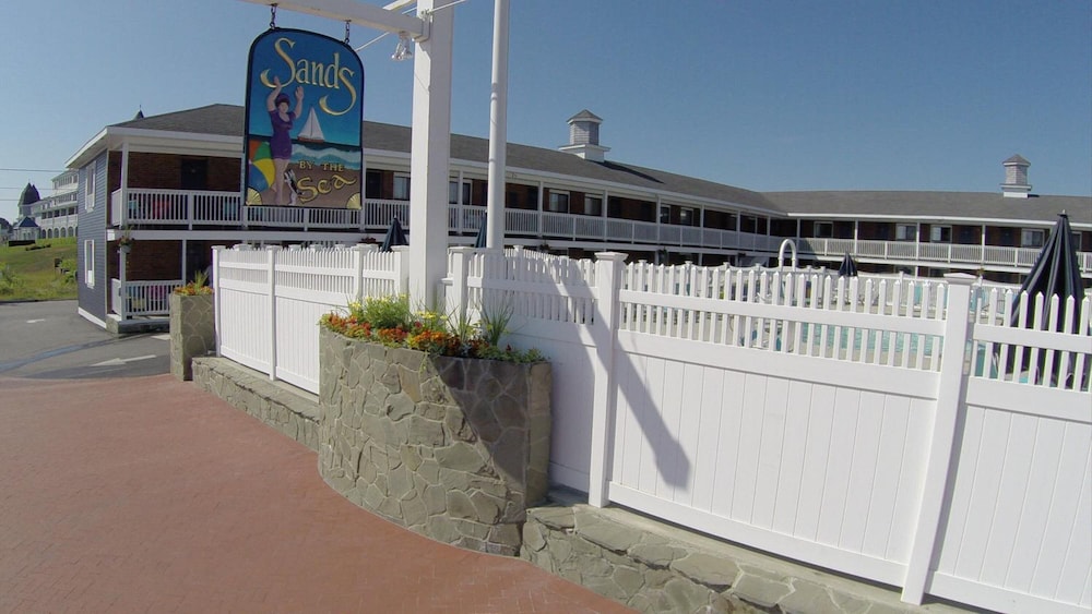 Sands by the Sea Motel - photo 59