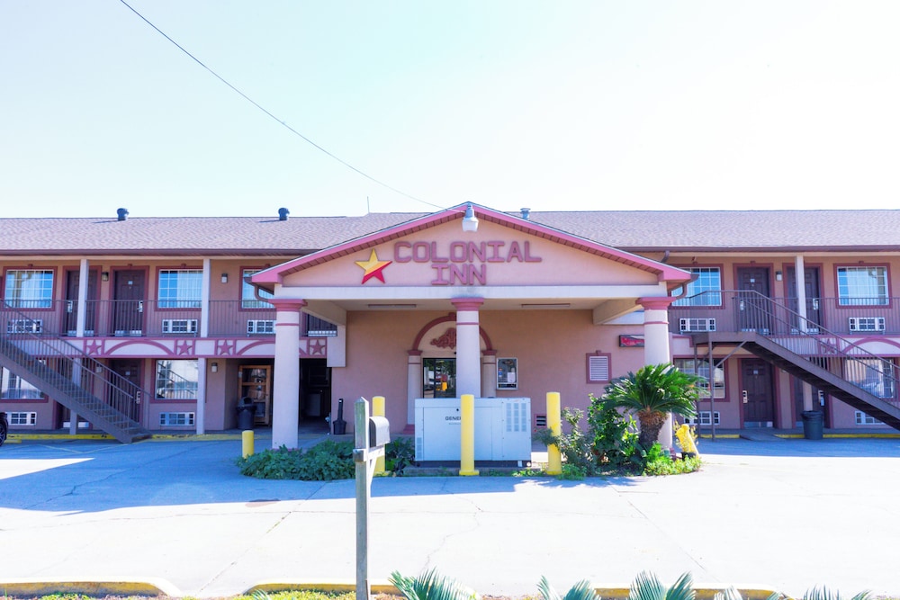 Colonial Inn — Hammond
