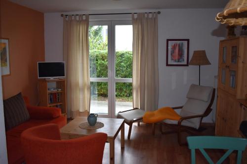 FeWo 5 Strandstraße 26 a — 4-Star Luxury Hotel in Karlshagen, Germany