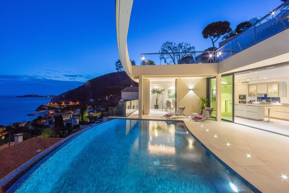 Villa Paradise — 5-Star Luxury Hotel in Eze, France