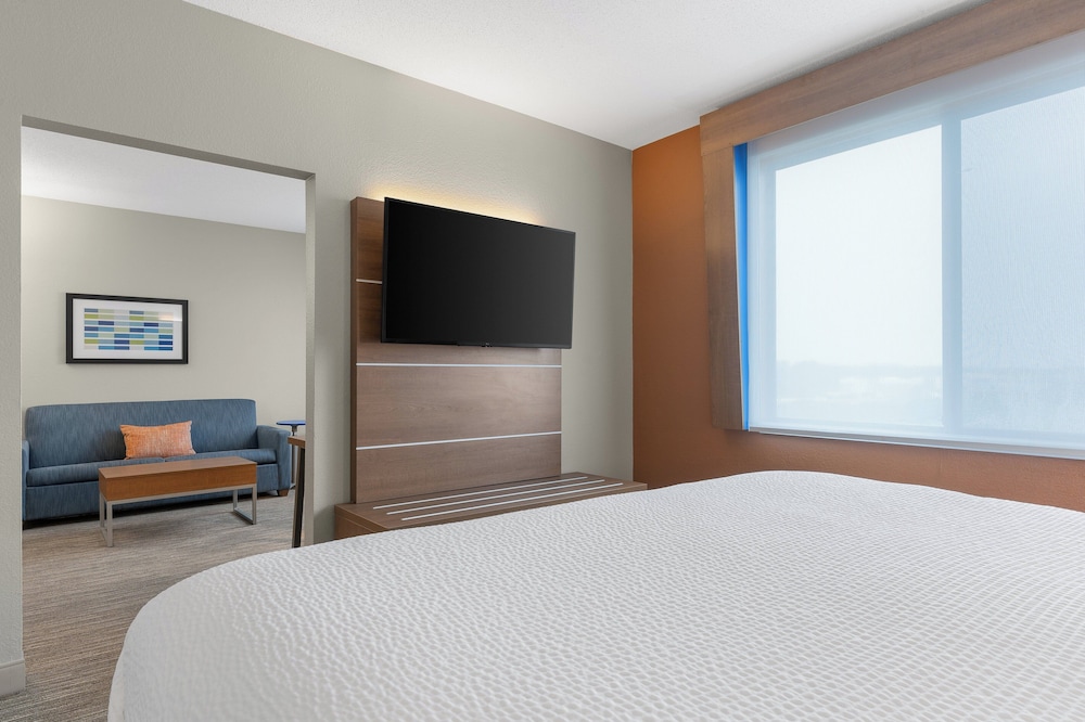 Holiday Inn Express Coralville by IHG - photo 4