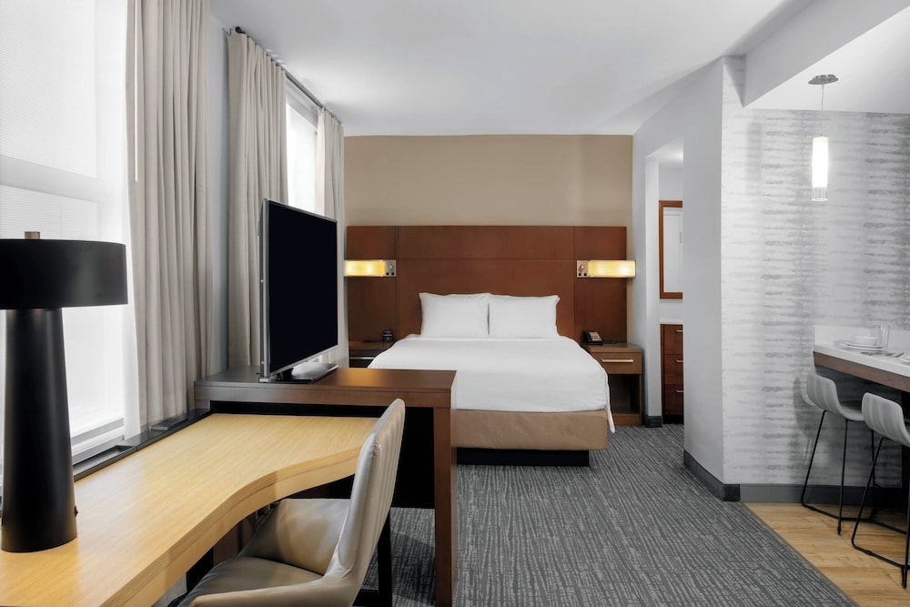 Residence Inn by Marriott Norwalk - photo 18