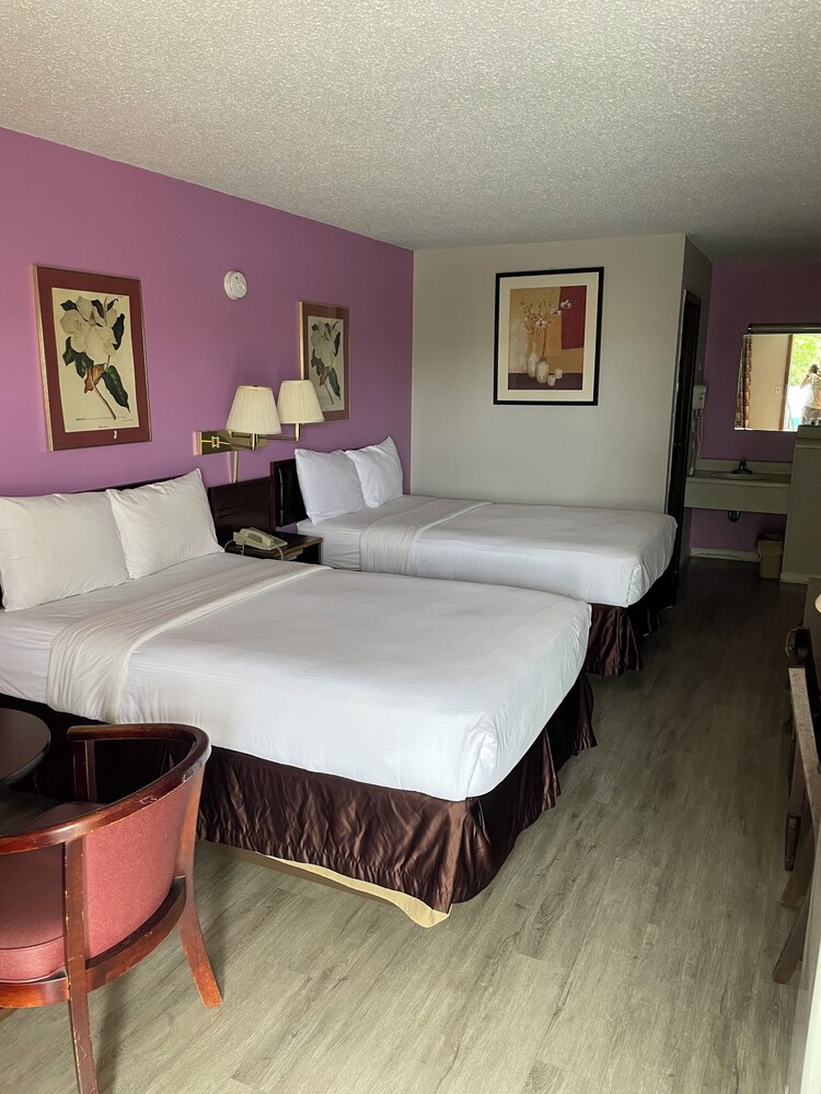 Budget Host Inn Greenup - photo 61