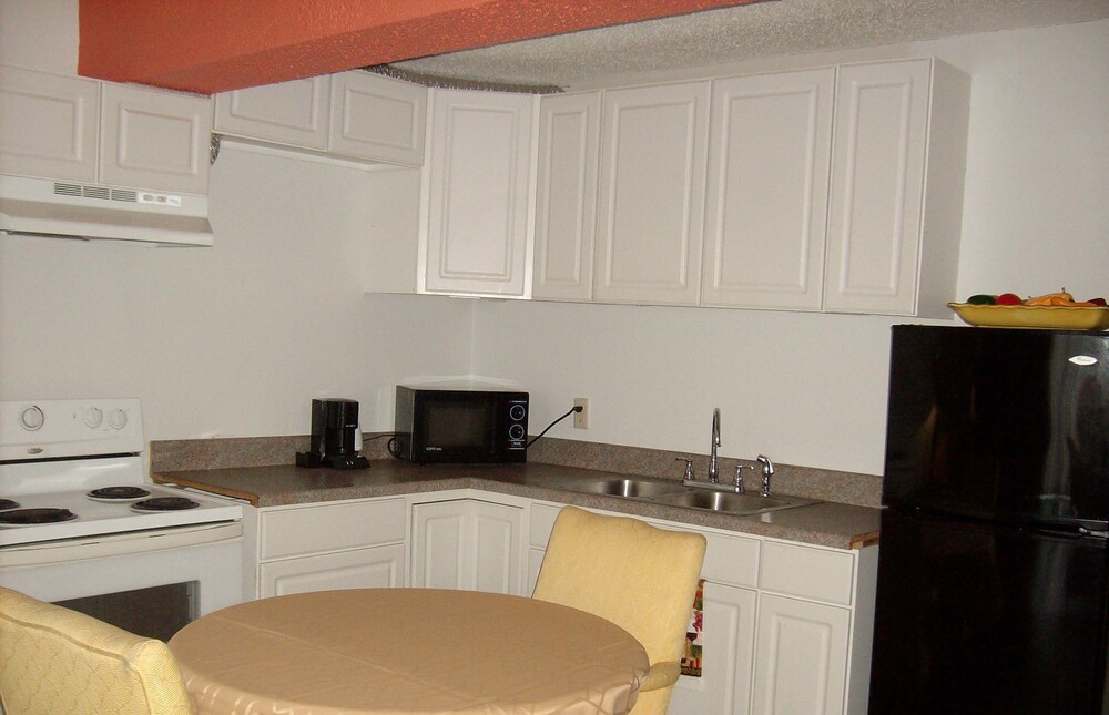 Charleston Grand Hotel - photo 20