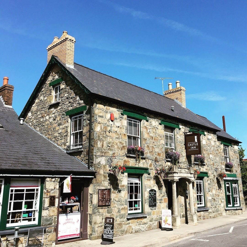 Castle Inn — 4-Star Luxury Hotel in Newport, United Kingdom