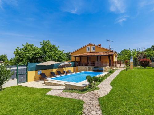 Holiday Home Soriso by Interhome — 4-Star Luxury Hotel in Motovun, Croatia