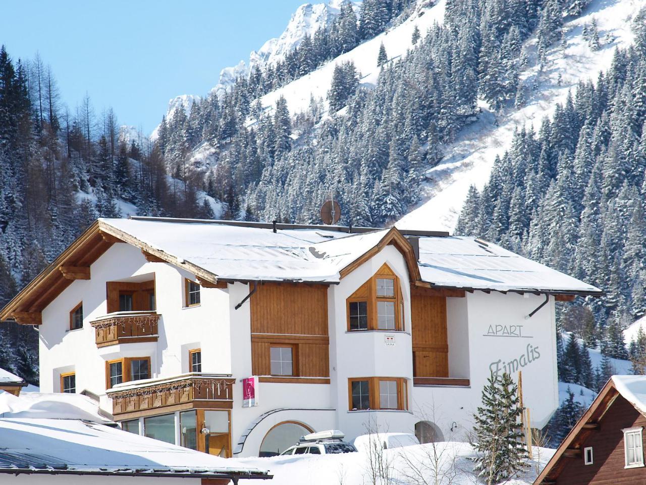 Apart Zimalis — 4-Star Luxury Hotel in Galtuer, Austria