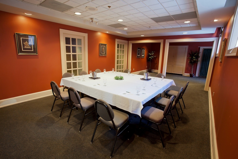 Bertram Inn at Glenmoor - photo 24