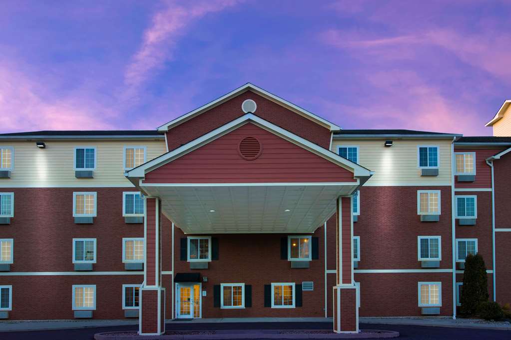 WoodSpring Suites Allentown Bethlehem - photo 5